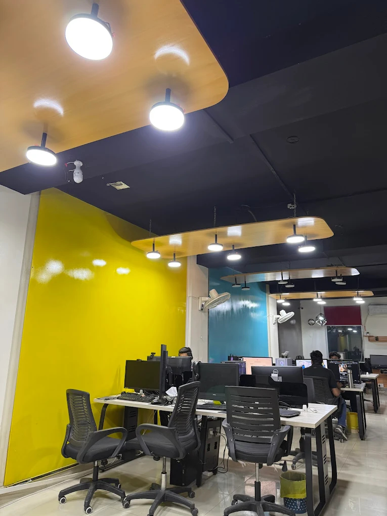 mediaView
